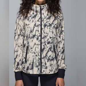 Lululemon 6 EUC Bring Back The Track Jacket Hooded Windbreaker Rain Coat Marble